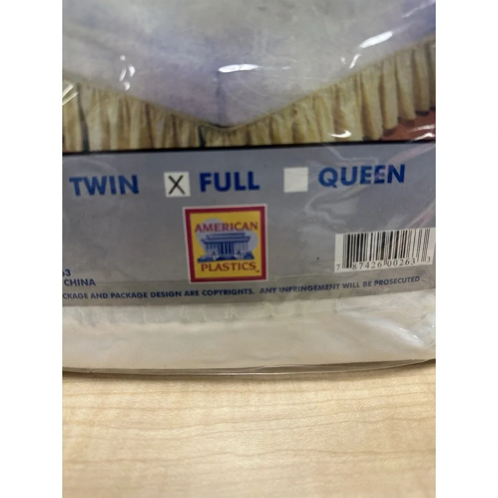 New American Plastics Elastic Mattress Cover‎ Protector Full Non Allergenic